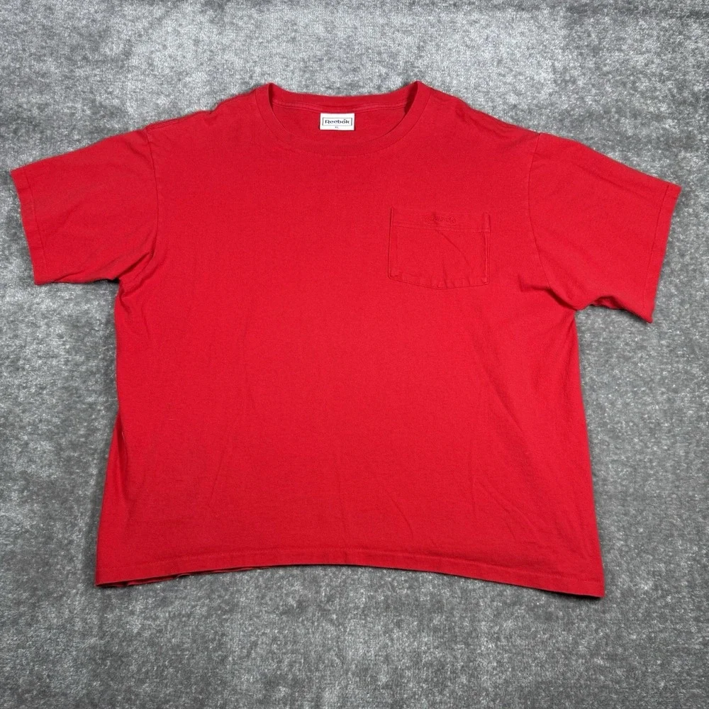 Vintage Reebok‎ T-Shirt Men's XL Red Short Sleeve Crew Neck Pocket Single Stitch